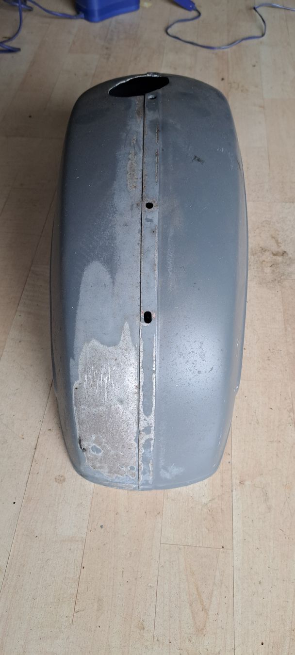 Vespa Tutti pezzi di ricambio per scooter: Vespa Kotflügel – Usato da Füllinsdorf venduto da Borgirosi 3