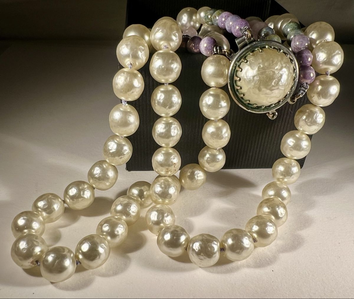 Ketten: Collier de perles vintage double rangs à gros fermoir – Neu (gemäss Beschreibung) aus Genève von DELIRBEADS 9
