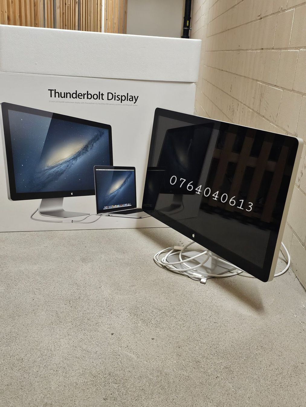 Apple Monitore: Apple Thunderbolt Display 27" mit USB-C Apple Adapter – Neu (gemäss Beschreibung) aus Wettingen von bestrox 5