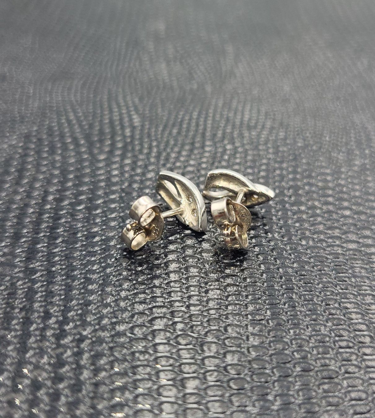 Orecchini pendenti & Orecchini a lobo: 585 Weiss Gold Ohrstecker mit Steine – Usato da Wald ZH venduto da Dasilver 9