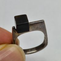 Modernistischer Silberring 800 mit Hämatit-Würfel #B2