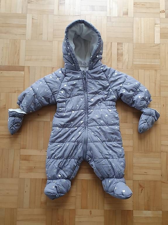 Ensembles coordonnés: Combinaisons / overall bébé taille 62 – D'occasion à Prêles par suki_s