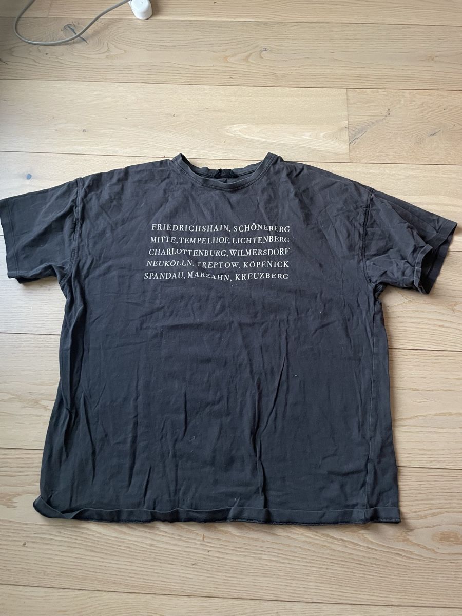 T-Shirts: Berlin T-Shirt – Gebraucht aus Uitikon Waldegg von lor_b2rv