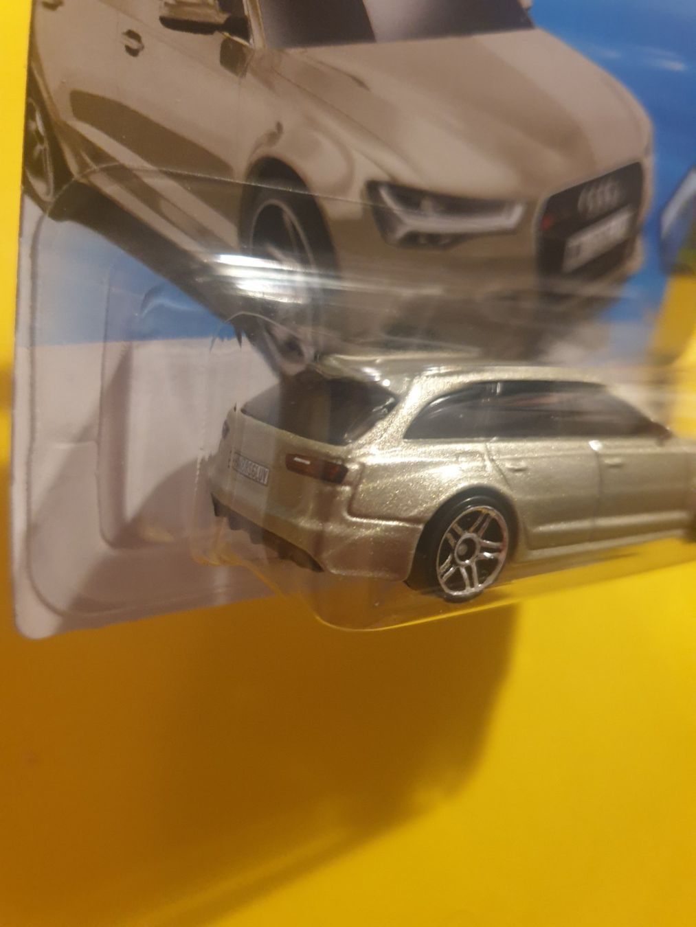 Hot Wheels Modellini d'auto: Hot Wheels '17 AUDI RS 6 AVANT – Nuovo e nell'imballaggio originale da Oftringen venduto da Rotor 3