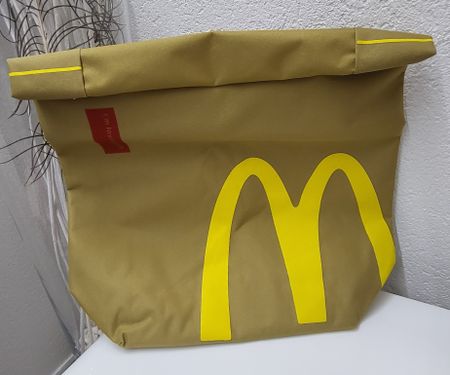 Zaino a forma di busta del Mc nuovo