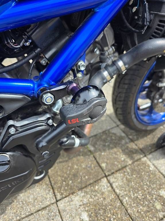Strada: Suzuki zu verkaufen – Usato da Seewen SZ venduto da Yelka93 3
