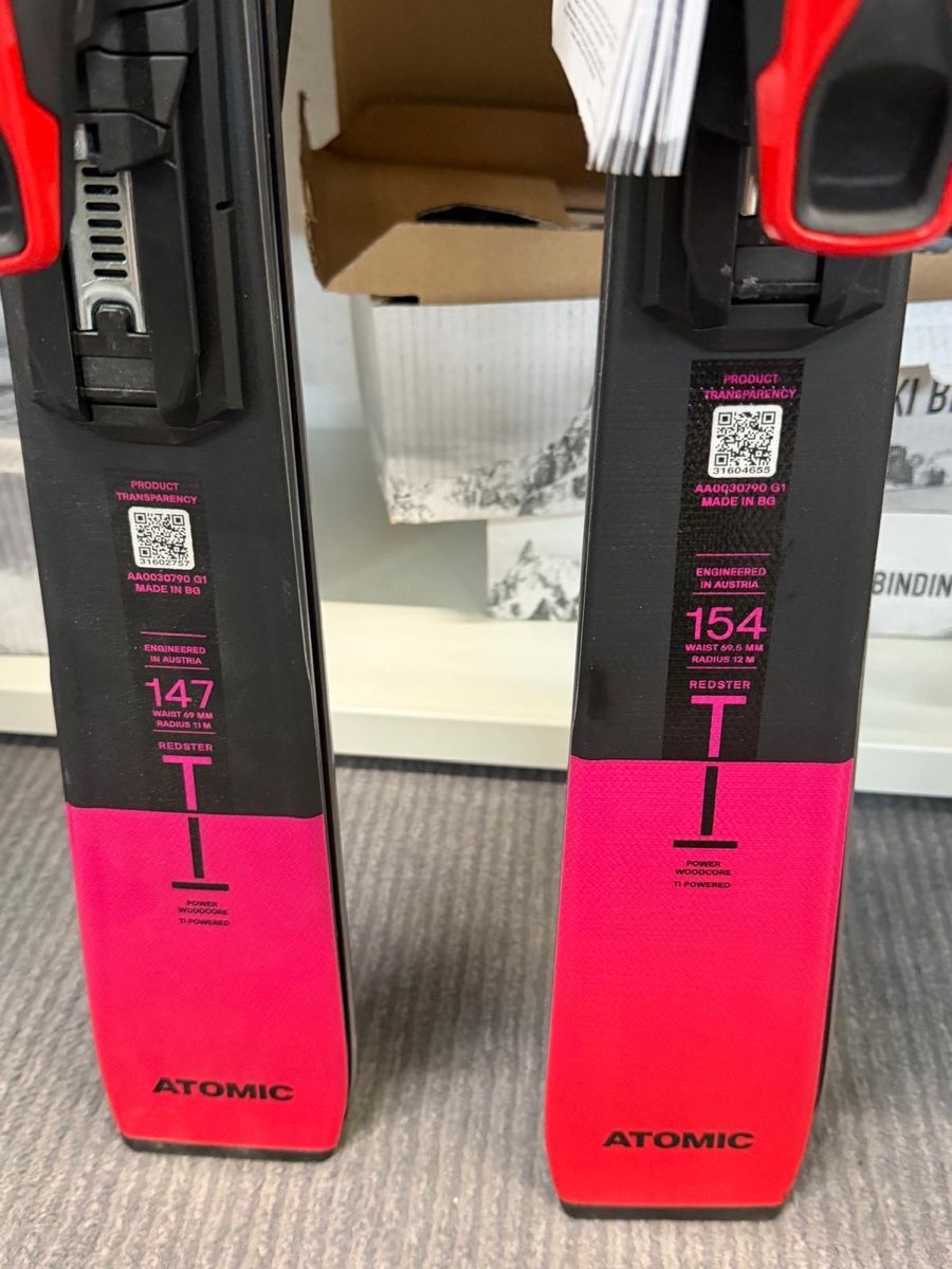 Atomic Skis: Atomic Redster TI Ski 147/154/161 cm mit Bindung – Neu und originalverpackt aus Walchwil von ali_wd2m 6