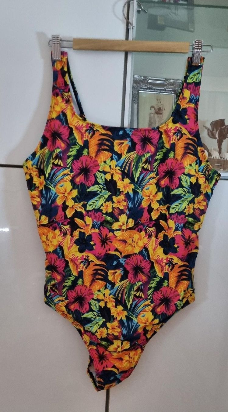 Maillots de bain & Bikinis: maillot de bain T 46 – Neuf avec emballage d'origine à Tolochenaz par nieeva