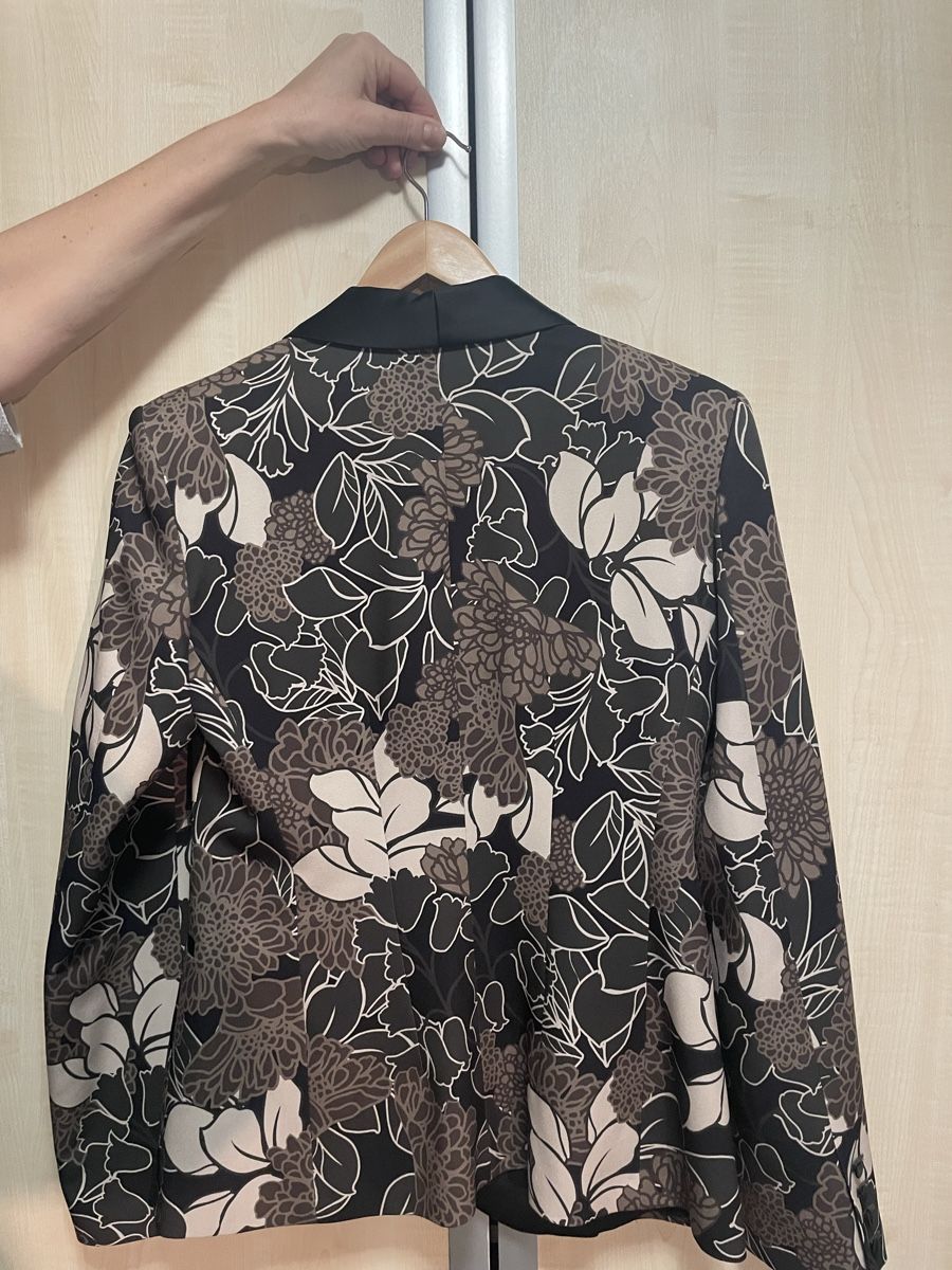 Giacche: Blazer floreale - Imperial – Nuovo (secondo la descrizione) da Castel San Pietro venduto da sof_5f2g 1