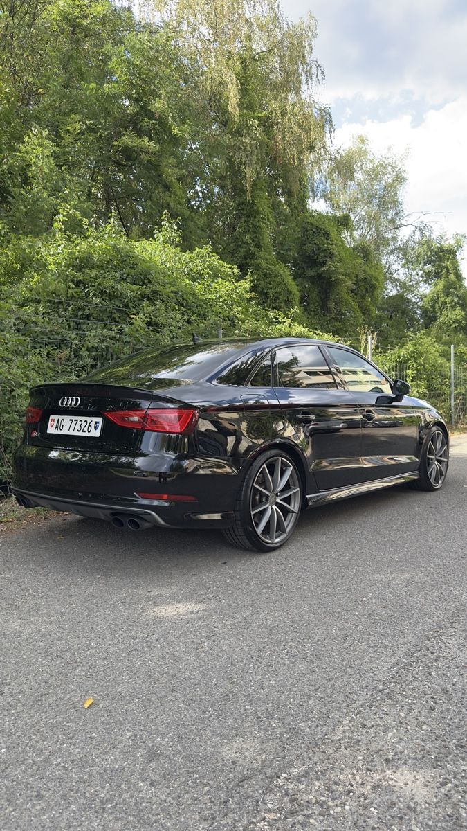 Audi Autos: Audi S3 Limo. – D'occasion à Klingnau par maiacars 1