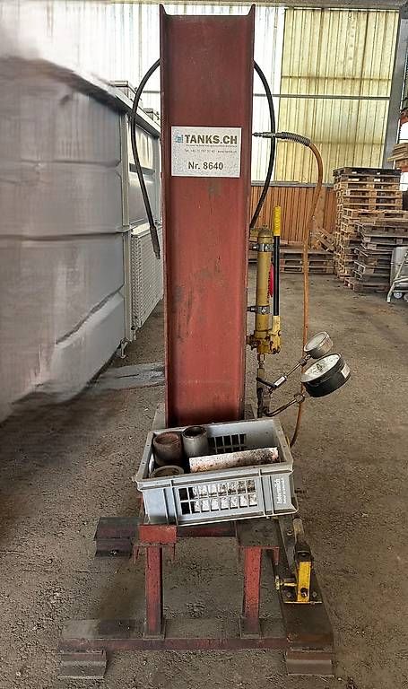Tutte le macchine: Hydraulische Presse – Usato da Appenzell venduto da OcclineGmbH 1