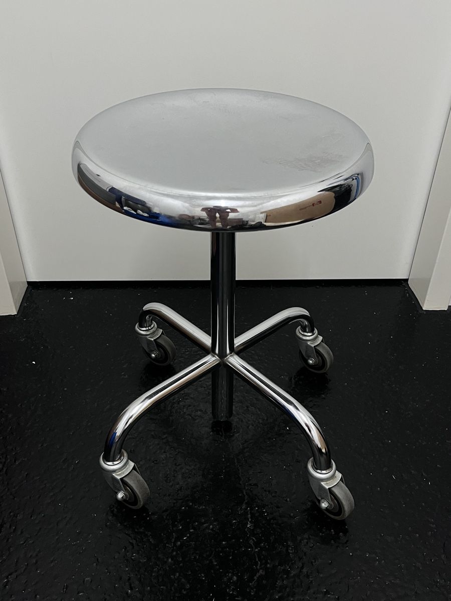 Tabourets: Chromstahl Designhocker – D'occasion à Zürich par jtybwghj