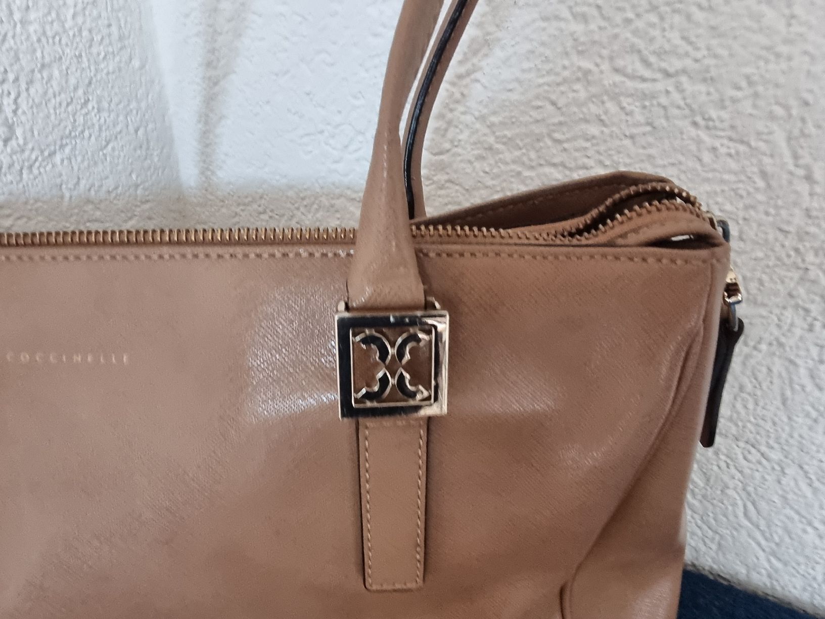Coccinelle Borse da donna: Elegante Coccinelle Handtasche, beige – Usato da Interlaken venduto da NataliiaS 1