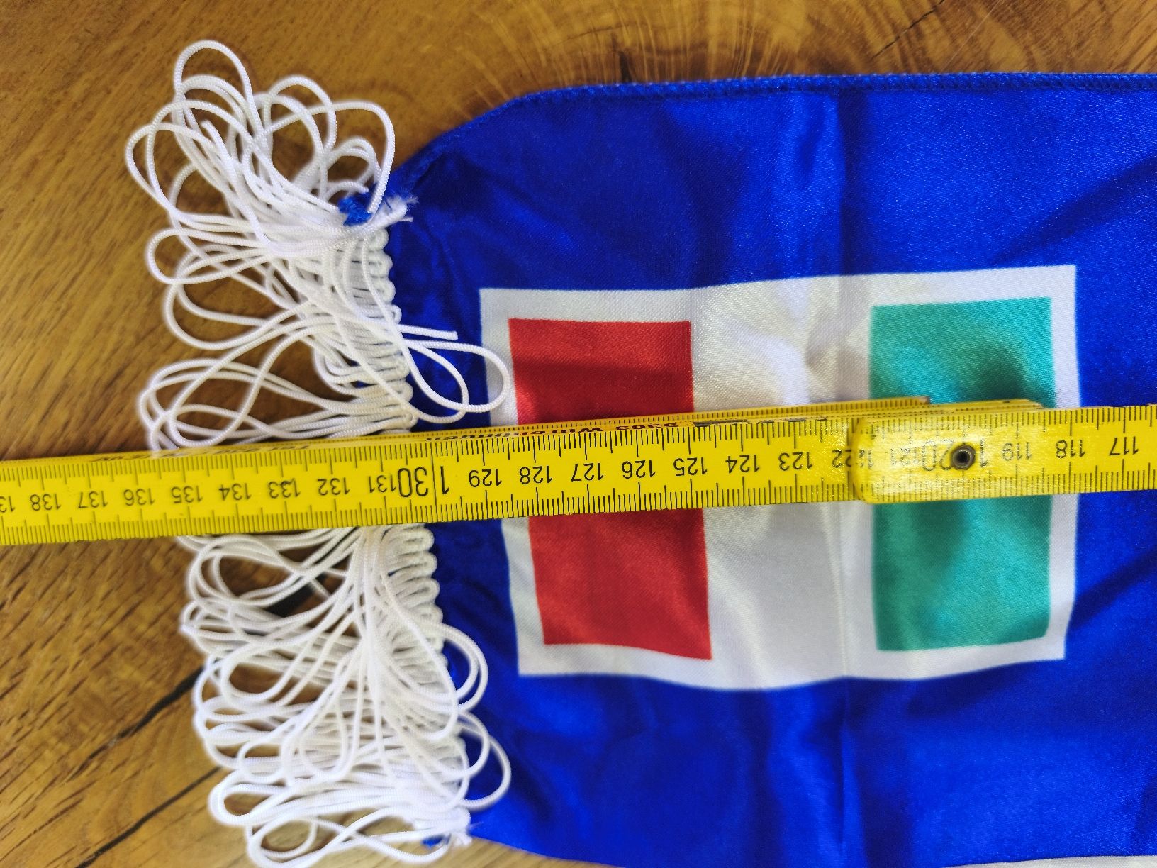 Foulard & Sciarpe: A2 – Usato da Künten venduto da Schnaepplihuus 1