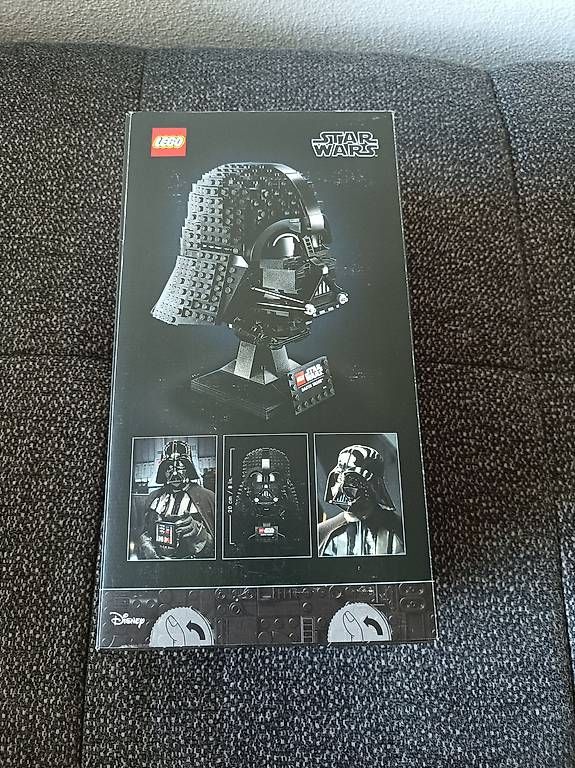 Lego Kit di costruzioni: LEGO Star Wars Darth Vader 75304 – Usato da Unterägeri venduto da OSells 1