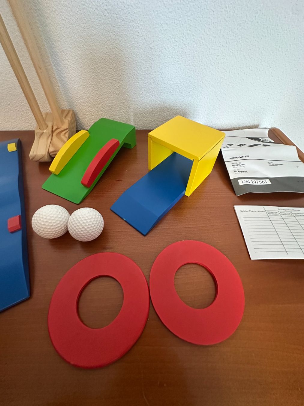 Spielzeuge: Minigolf-Set von Playtive aus Holz – Gebraucht aus Urdorf von ARJN 6