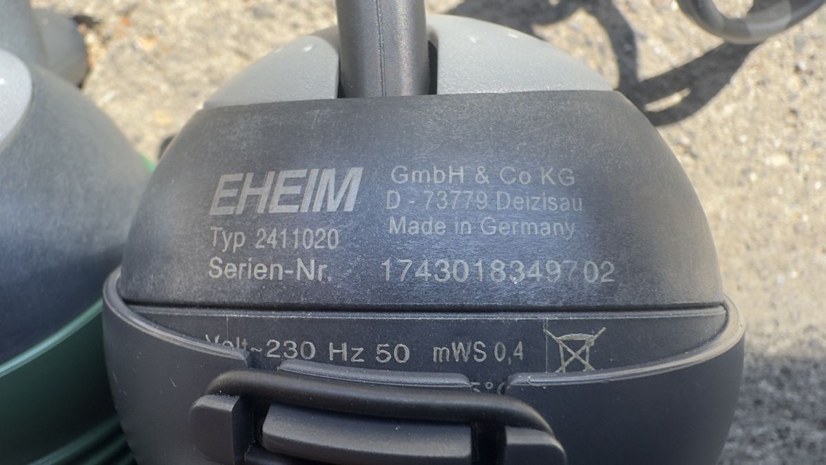 Filter: Titel  EHEIM Innenfilter Eheim Typ 2401020 + 2411020  – Neu (gemäss Beschreibung) aus Kölliken von Kusi44 1