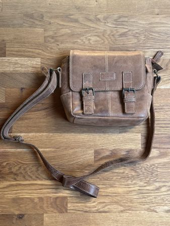 Borsa a tracolla/fotografica Dörr in vera pelle