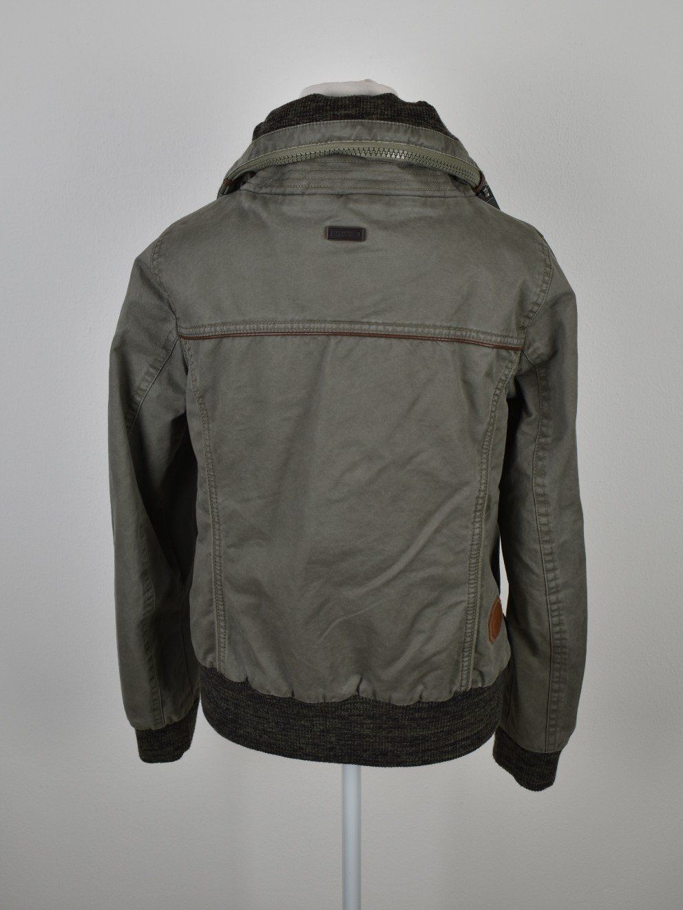 Naketano Jacken: Naketano Jacke Gr.M – Gebraucht aus Nürensdorf von 2ND_STORY 2