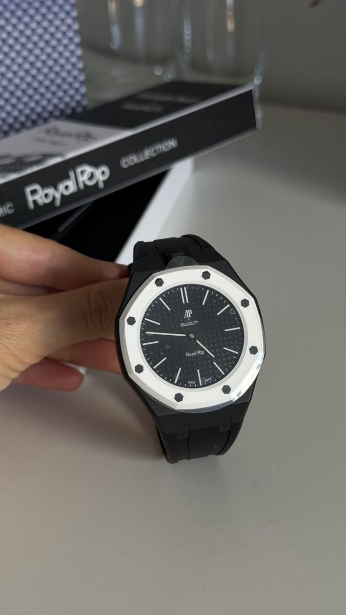 Swatch Uhren: Audemars Piguet x Swatch watch – Neu und originalverpackt aus Paradiso von viorea