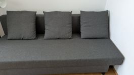 Schwarze Sofabett 3 Kissen, gemütlich ideal für Schlafzimmer