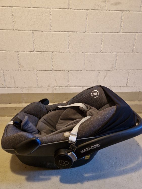 Maxi-Cosi Auto-Kindersitze: Maxi Cosi inkl. Isofix – Gebraucht aus Heimenschwand von hurricane_87