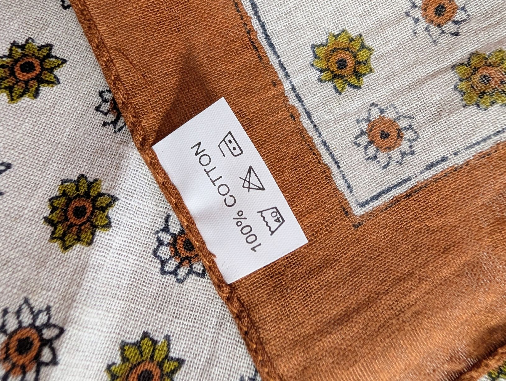 Foulard & Sciarpe: Sommerliches Halstuch/Kopftuch/Nikituch – Usato da Nänikon venduto da Haexli_70 2