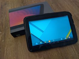 Tablet Google Nexus 10 mit Schutzhülle