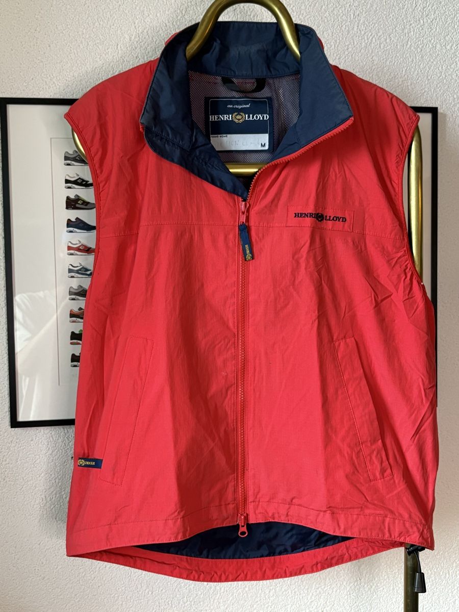 Henri Lloyd Gilets & Westen: Gilet Henri Lloyd, Size M – Gebraucht aus Neuchâtel von sharposneaks