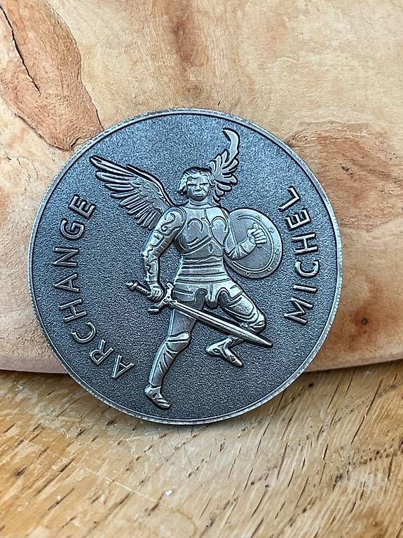 Placchette & Badge: Armée - police militaire – Usato da Chevroux venduto da ateca2017