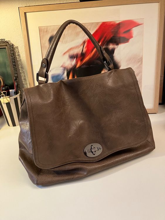 Wasserdichte Make-up-Tasche Aus Veganem Leder – TSA-konform, 21,6 Cm, Mit Handschlaufe, Blau