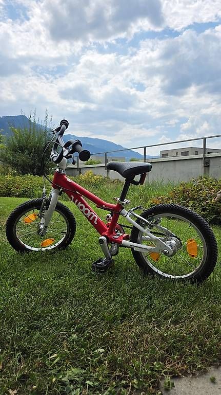 Woom Velos: Woom 2 Rot – Gebraucht aus Chur von dan_hlv9