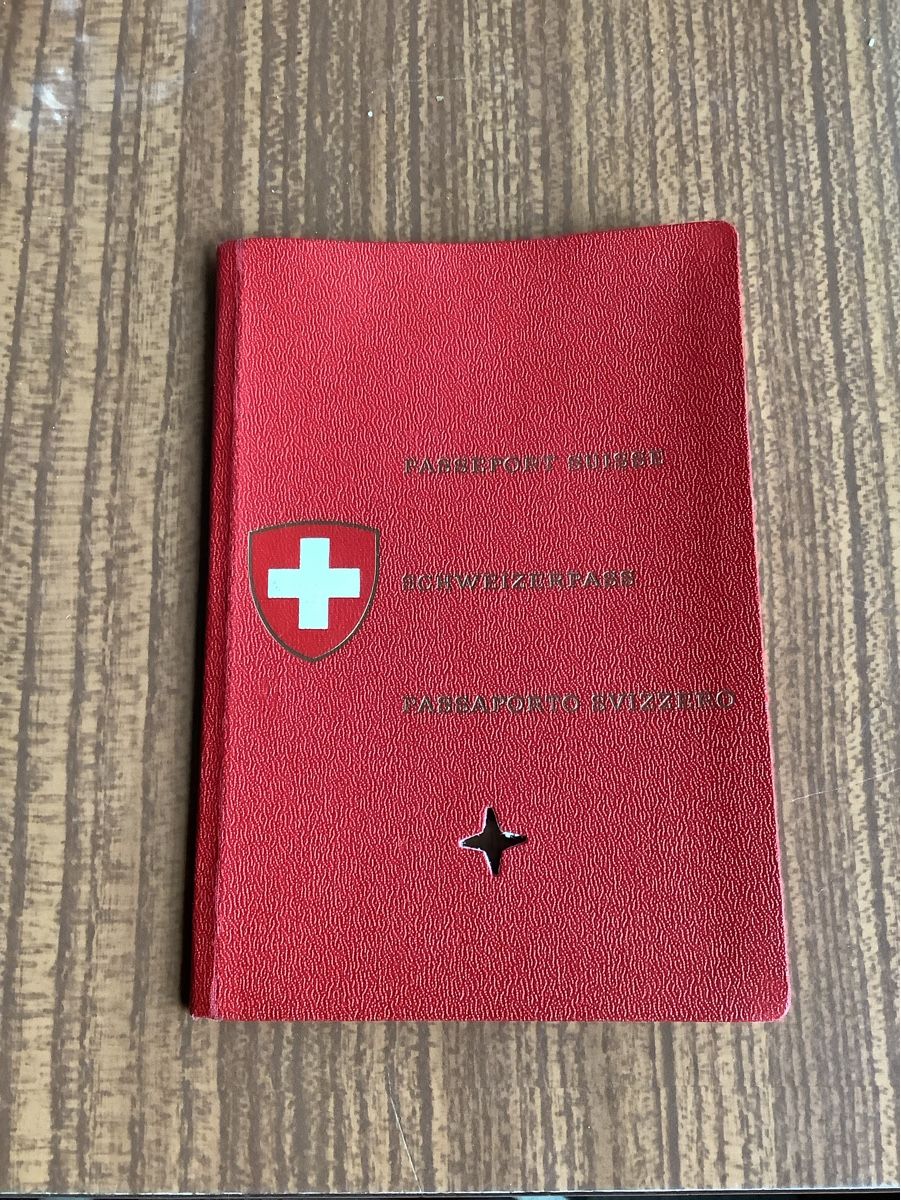 Sonstiges zum Sammeln & Seltenes: alter Schweizer Pass mit verschiedenen Eintragungen – Gebraucht aus Zürich von