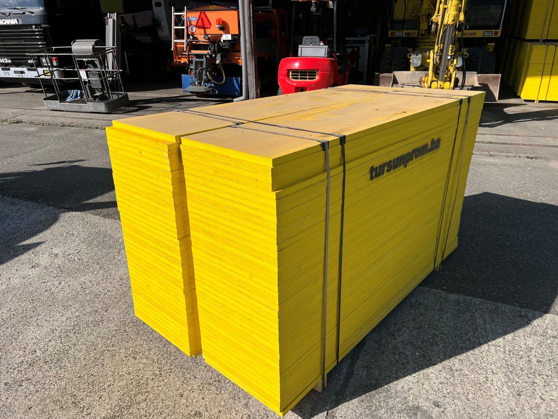 Holzartikel: Schalungstafeln 27mm,2000mm – Neu und originalverpackt aus Zofingen von EUROmodul 3