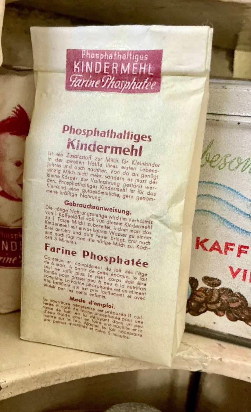 Giocattoli: AUS DEM ALTEN KRÄMERLADEN – Usato da Zell LU venduto da Silvermemory 1