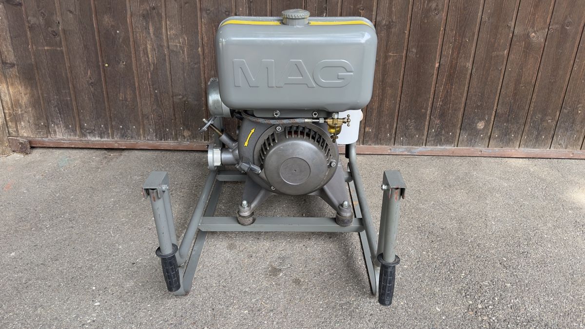 Pompes et pièces: Motorspritze Typ 1 – D'occasion à Grossdietwil par Armyhunter 5