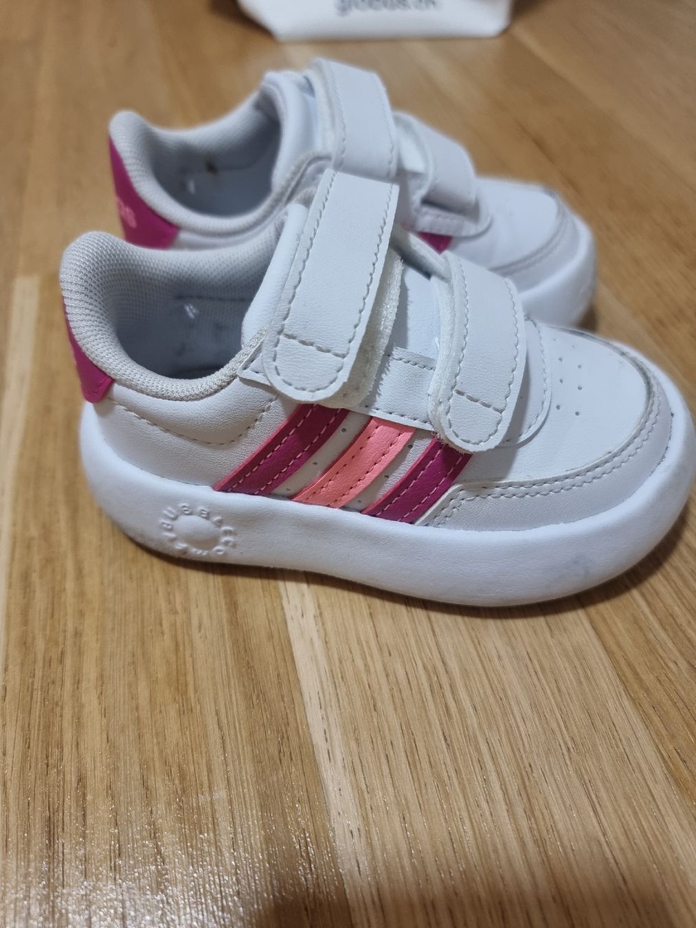 Chaussures garçon: Adidas Sneaker – D'occasion à Affoltern am Albis par Ebruli89 1