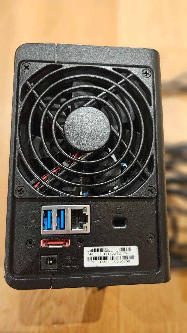 Synology Server: Synology DS 214 Play NAS Server - Gut erhalten – Usato da Oberrohrdorf venduto da Mex01 4