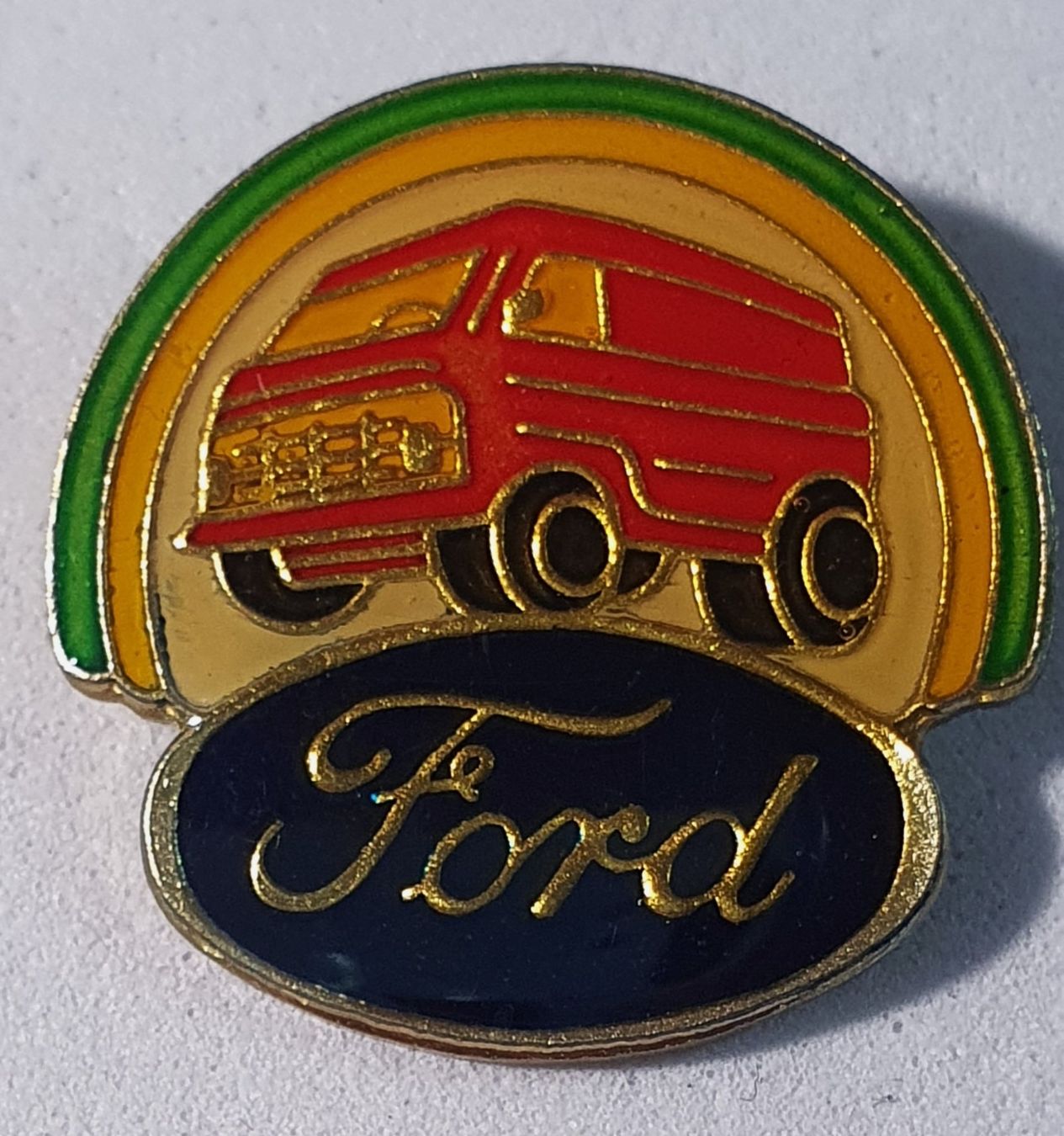 Placchette & Badge: BB472 - Pin Ford Transporter – Usato da Reinach BL venduto da Boston-Verkauf