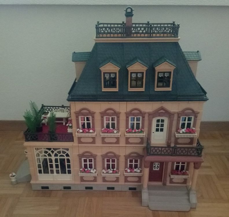 Grosses Playmobil Haus Mit Viel Zubehör Kaufen Auf Ricardo 6666