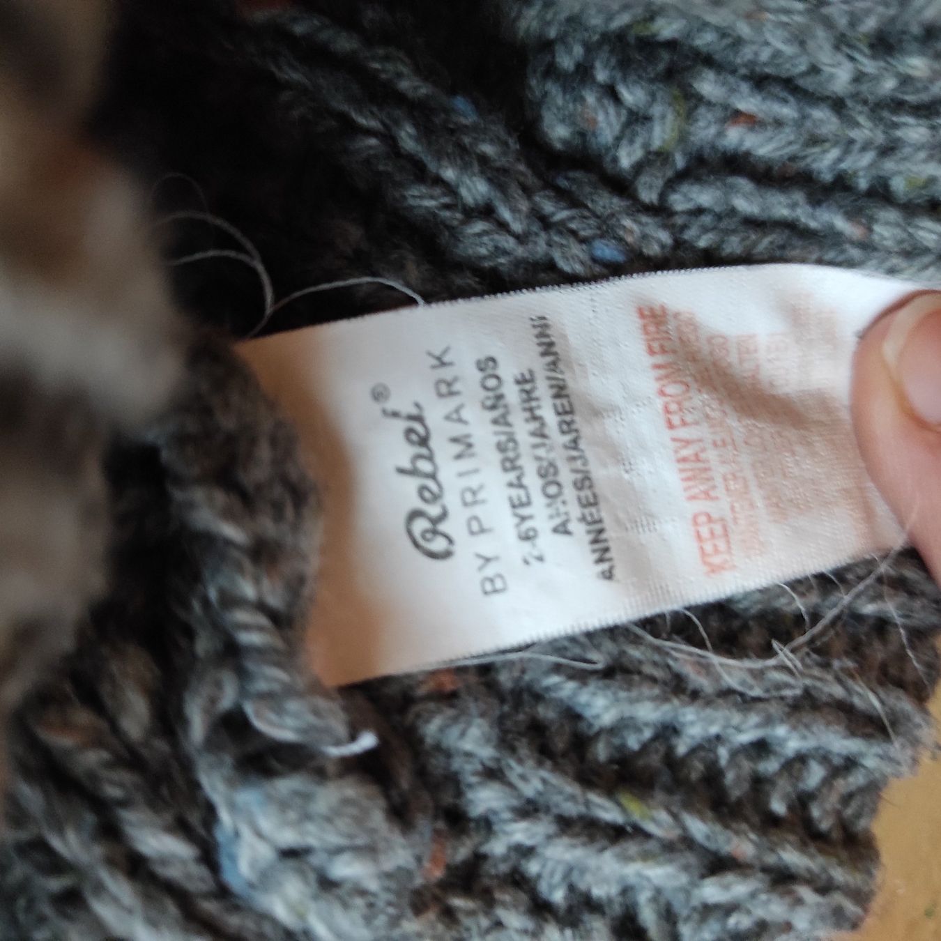Kleiderpakete & -sets: Jacke und mütze gr 92/98 – Gebraucht aus Effretikon von MarthaK. 5