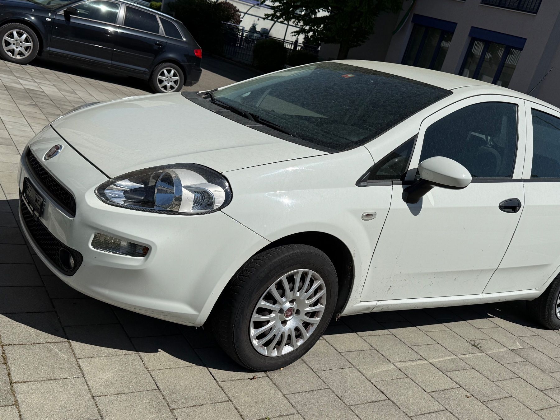 Fiat Autos: Fiat Punto, 1.2  8V- ab Platz – Gebraucht aus Amriswil von used2use