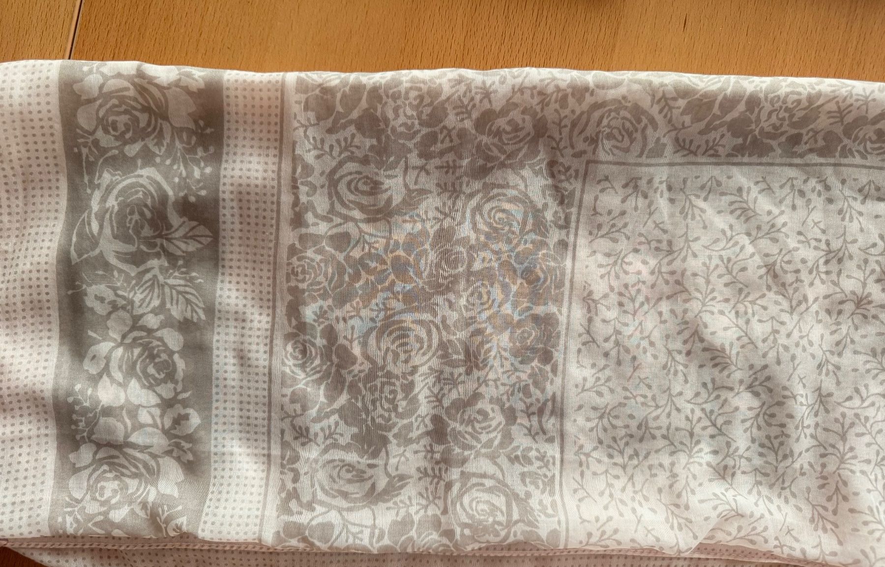 Borse da donna: Kleine Tasche mit passendem Schaal – Usato da Wallbach venduto da logologo01 1