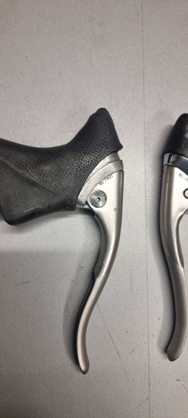 Shimano Ersatzteile: Shimano DuraAce Bremshebel – Gebraucht aus Seon von Stibinio 4