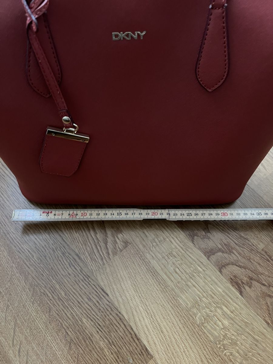 DKNY Taschen für Damen: DKNY Tasche – Gebraucht aus Glattpark(Opfikon) von ste_n99y 7