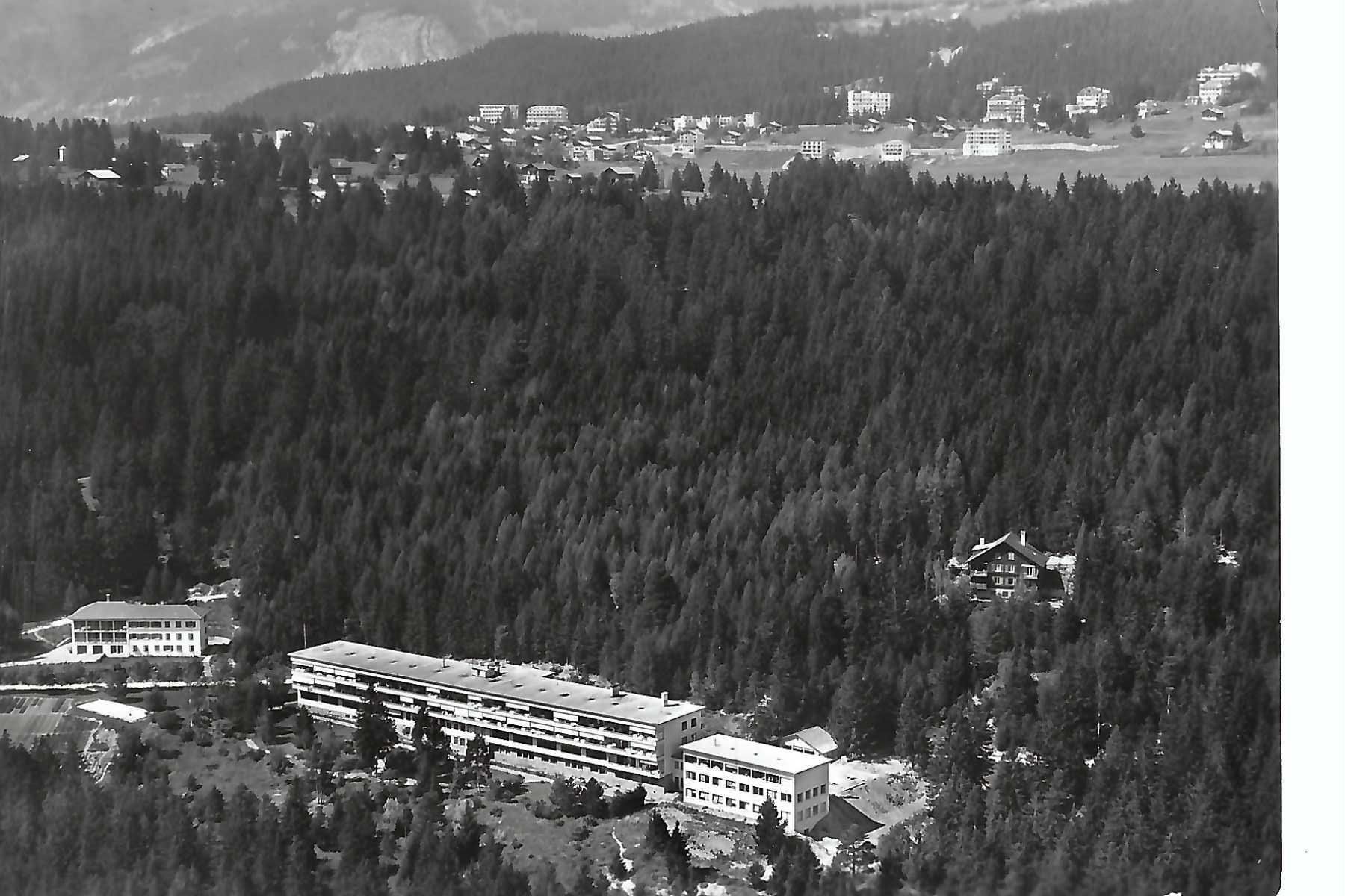 Cartoline postali: Montana VS, Sanatorium Valaisan – Usato da Thun venduto da 44wart