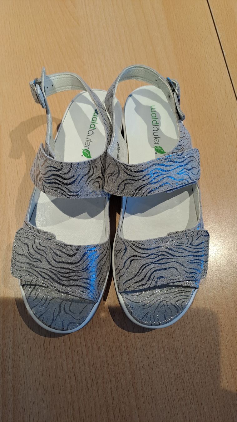 Scarpe da donna: Sandalen – Usato da Unteriberg venduto da 12Schneehasen
