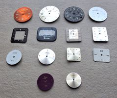 Teile Armbanduhr: 14 x Zifferblatt, verschieden