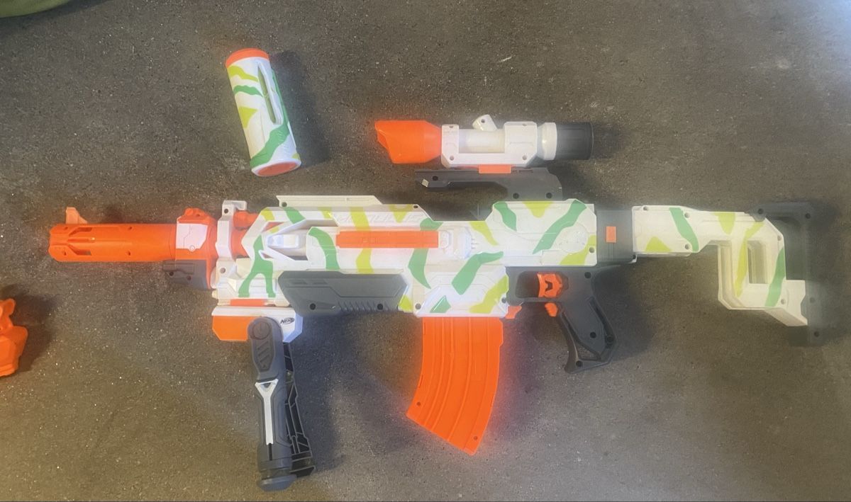 Nerf Jouets: Nerf Gun – D'occasion à Immensee par Detodo