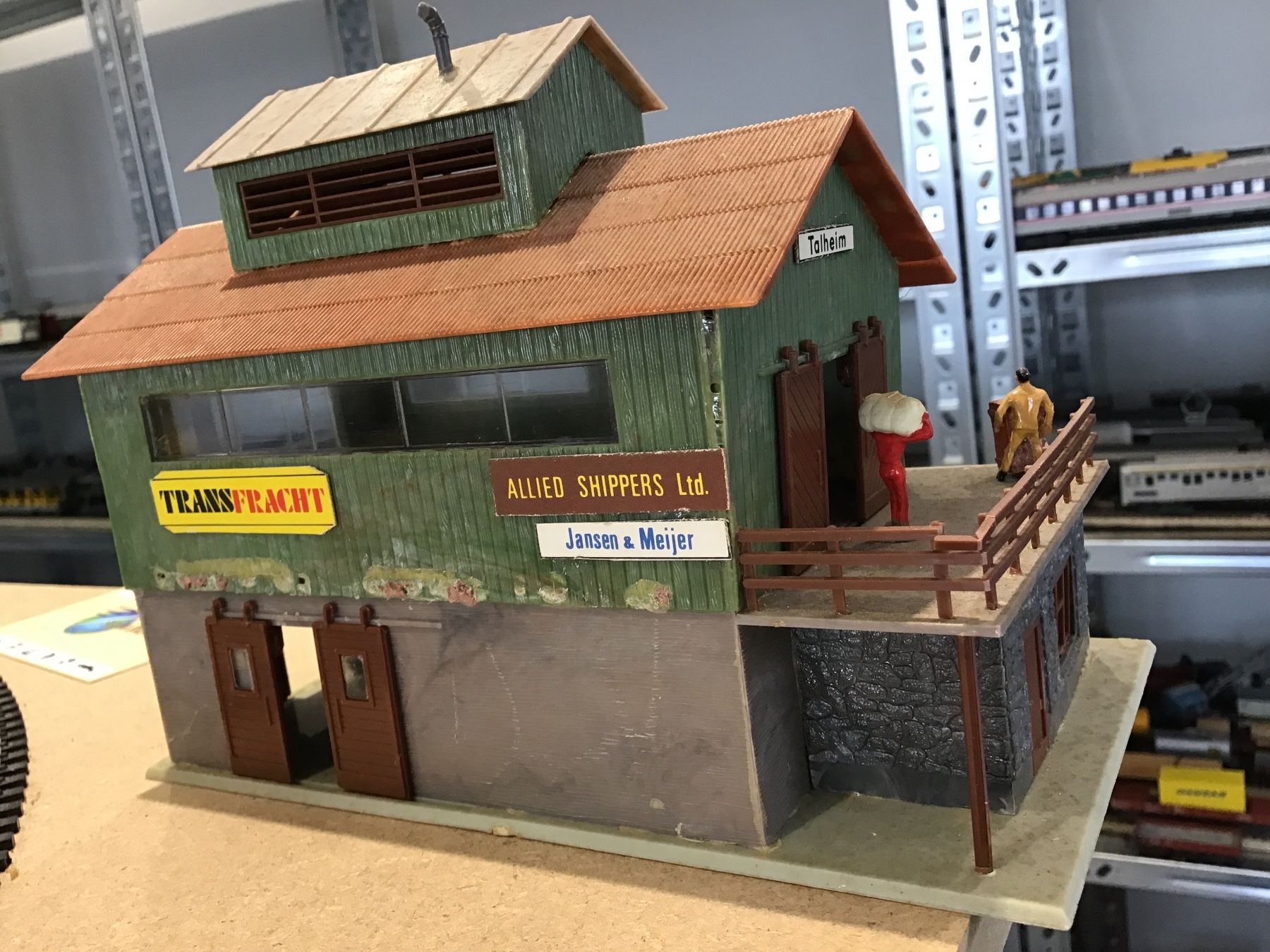 Faller Modellini di ferrovie: FALLER FABRIKUMSCHLAGSHALLE H0 FALLER – Usato da Männedorf venduto da Spezial-Modelle 2